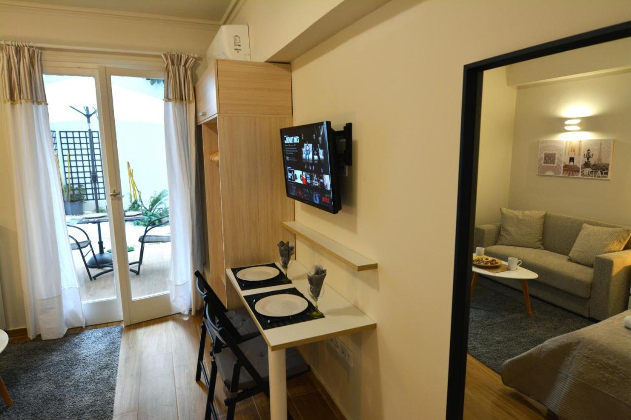 Studio Posh With Garden In Kolonaki Apartment Athens Ngoại thất bức ảnh